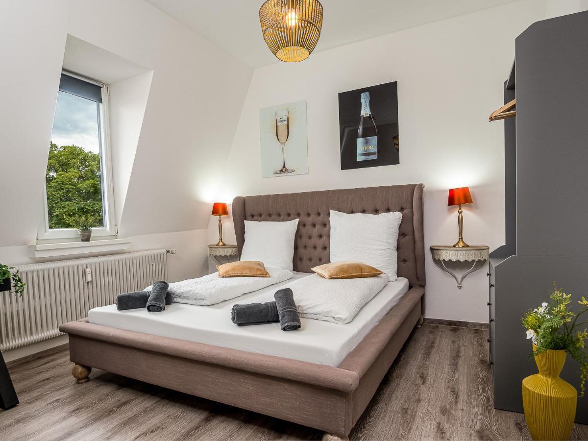 Fabelhafte Apartments Zum Wohlfuehlen Mit Junik Apartments ドゥイスブルグ エクステリア 写真