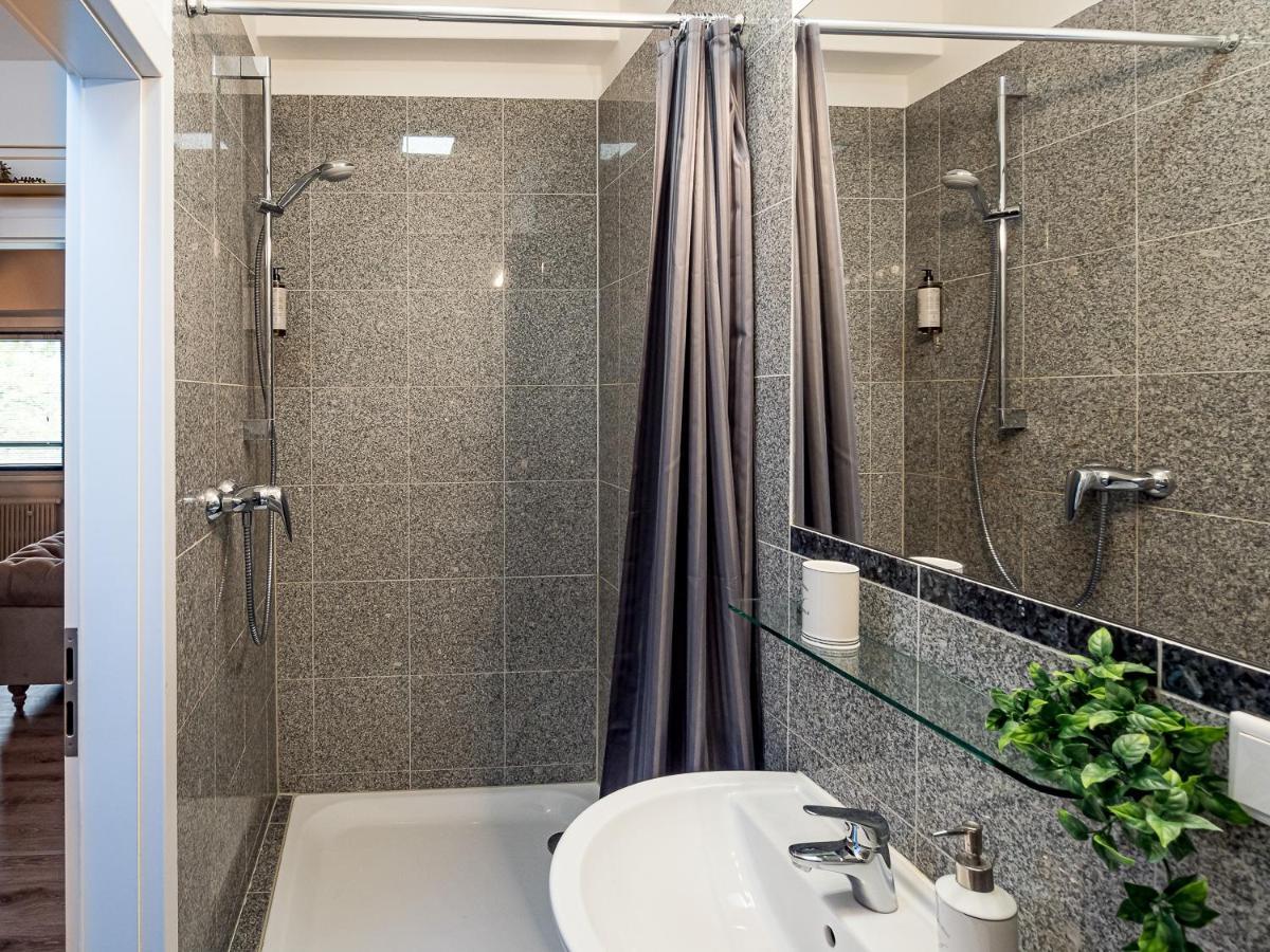 Fabelhafte Apartments Zum Wohlfuehlen Mit Junik Apartments ドゥイスブルグ エクステリア 写真